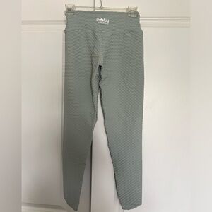 Booty by Brabants full-length Croco legging; Frost color